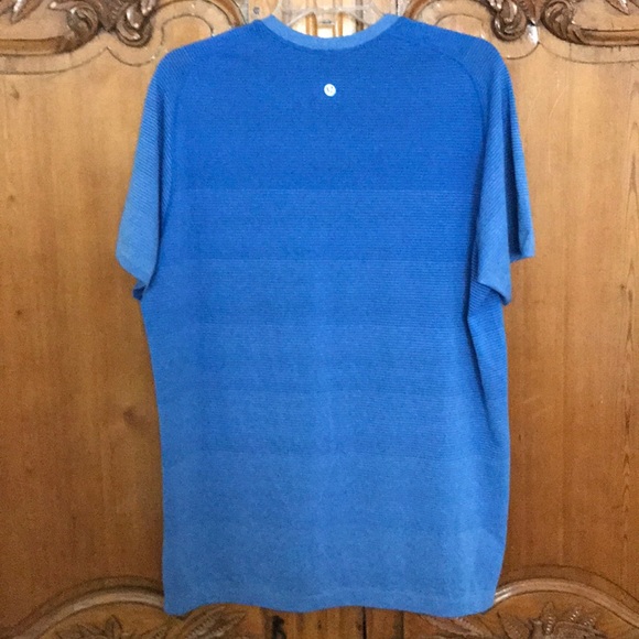 Men’s Lululemon Jersey Tee Shirt - Picture 3 of 5